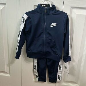 Nike 2-piece track suit NWT